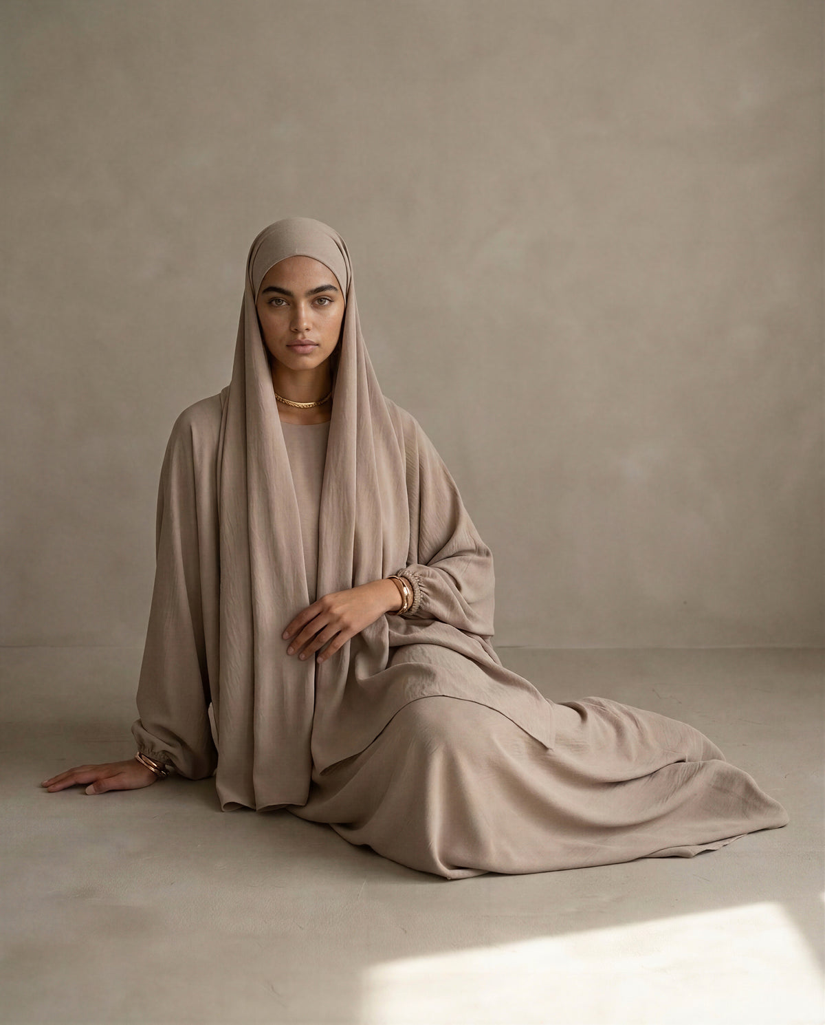 MODEST QUEEN  – ABAYA 2 PIECES AMPLE ET CONFORTABLE | ZYLUMN